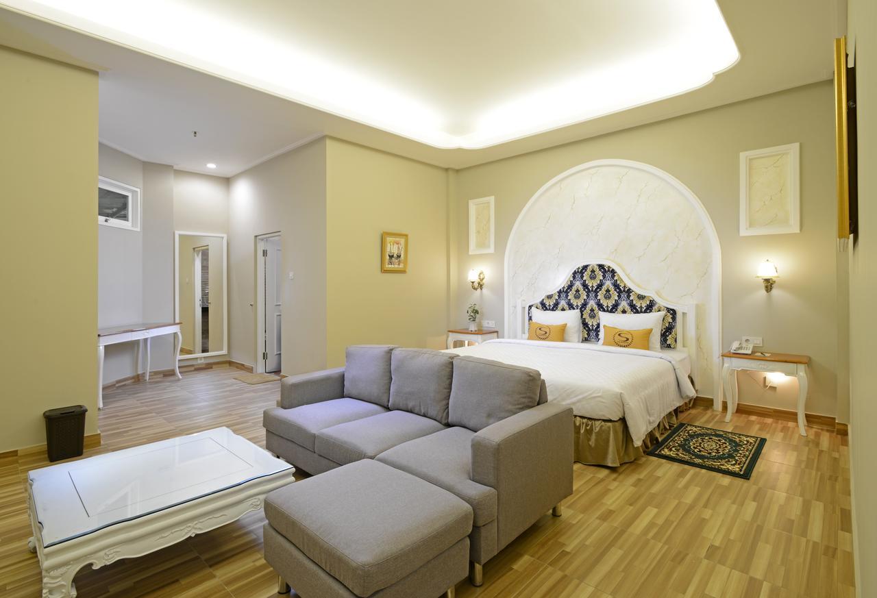 Sahira Butik Pakuan Syariah Hotel Bogor Exterior photo