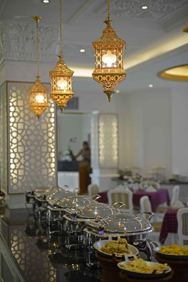 Sahira Butik Pakuan Syariah Hotel Bogor Exterior photo